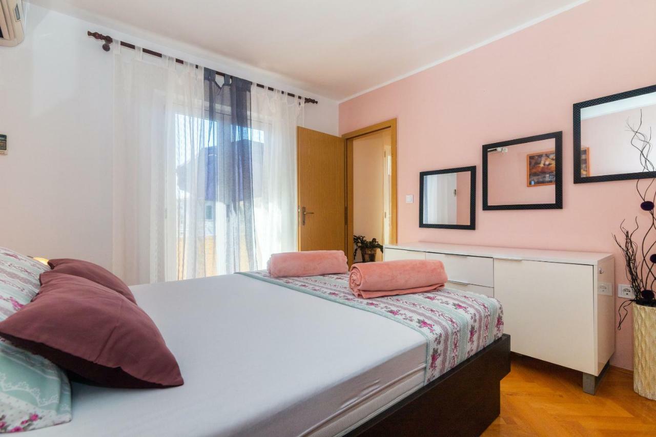 Apartments Matko Podgora Luaran gambar